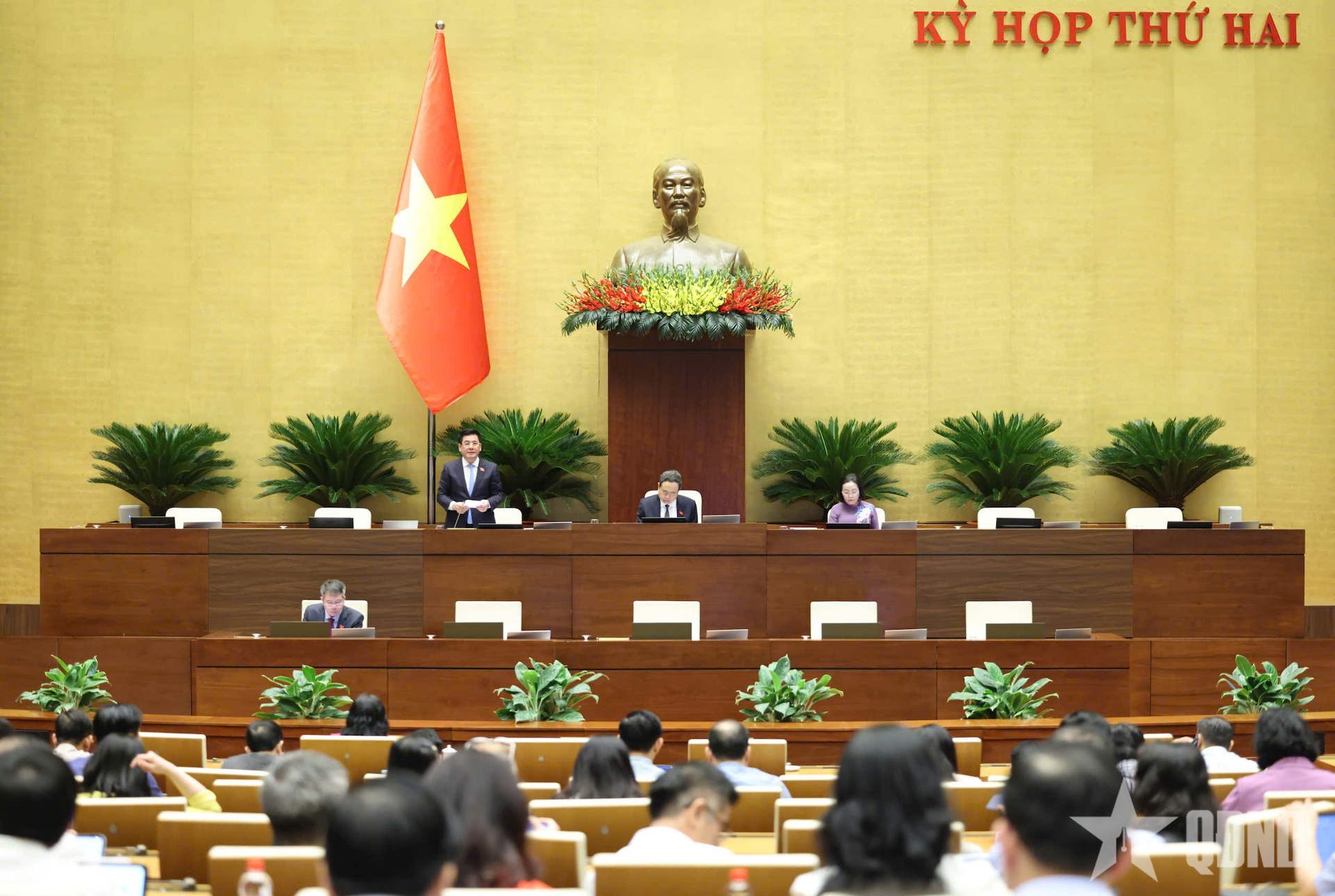 Đề xuất quản lý an toàn thực phẩm dựa trên kiểm soát nguy cơ theo chuỗi
